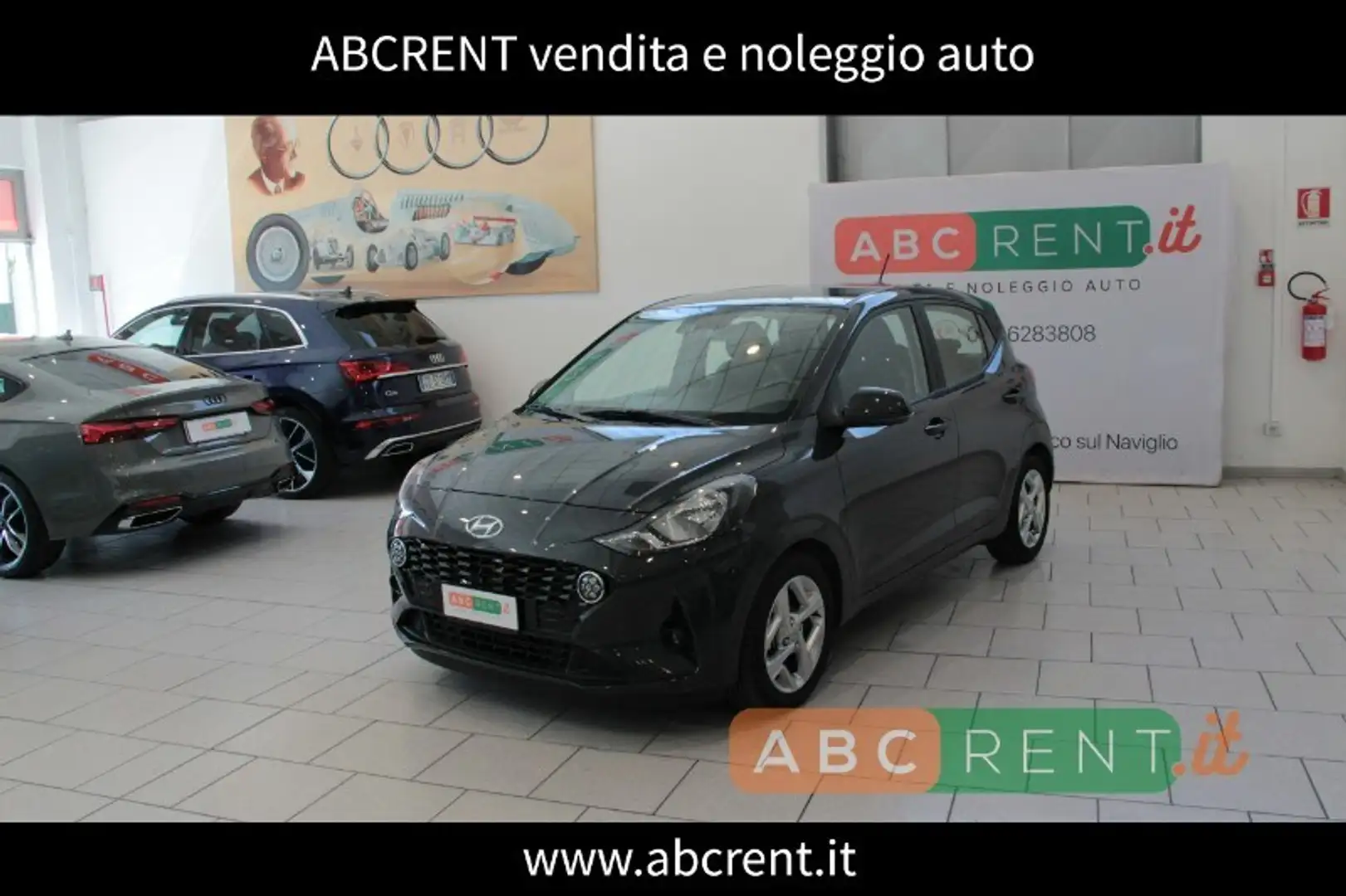 Hyundai i10 i10 1.0 MPI Tech Gris - 1