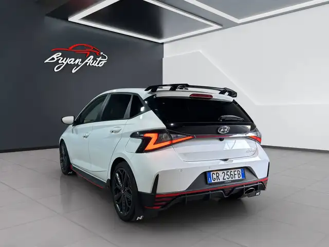 Hyundai i20 view 4