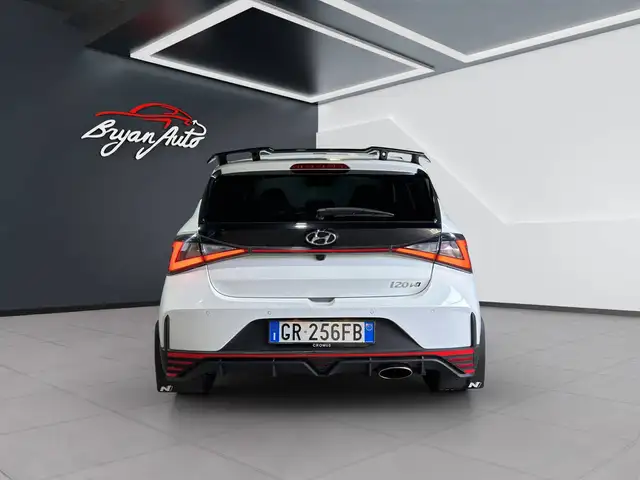 Hyundai i20 view 5