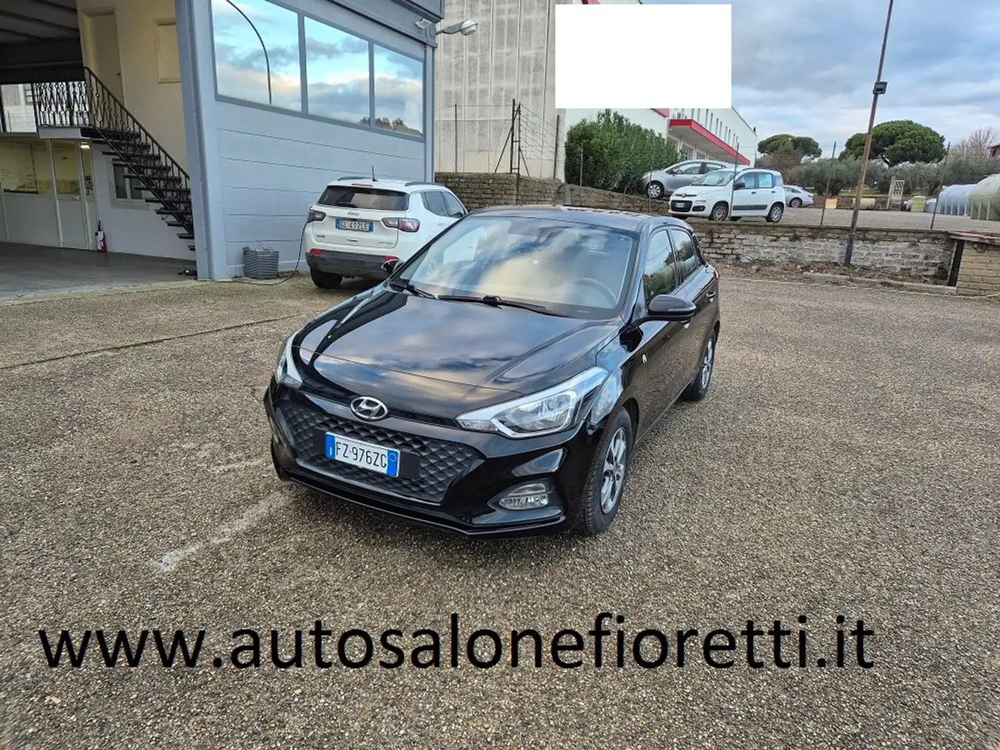 Hyundai i20 5p 1.2 mpi Connectline 75cv GPL Nero - 1
