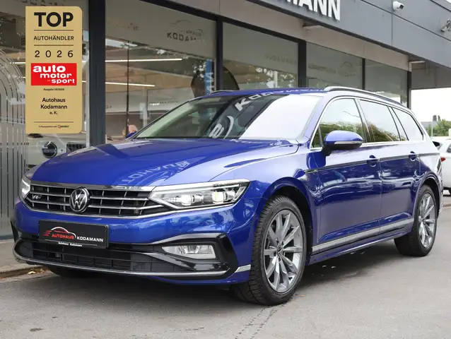 2023 Volkswagen Passat in Blue for sale