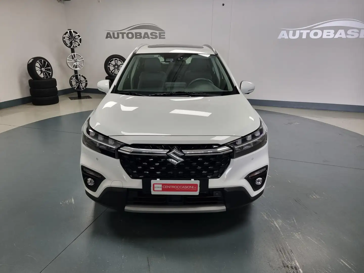 Suzuki SX4 S-Cross 1.5h 140v Starview 4wd allgrip at Blanc - 2
