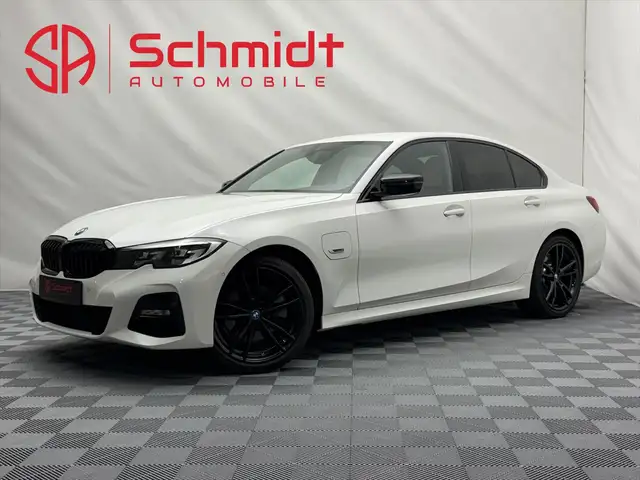 Bmw Other 320 e M Sport LED+NAVI+VIRTUAL+KAMERA+LEDER