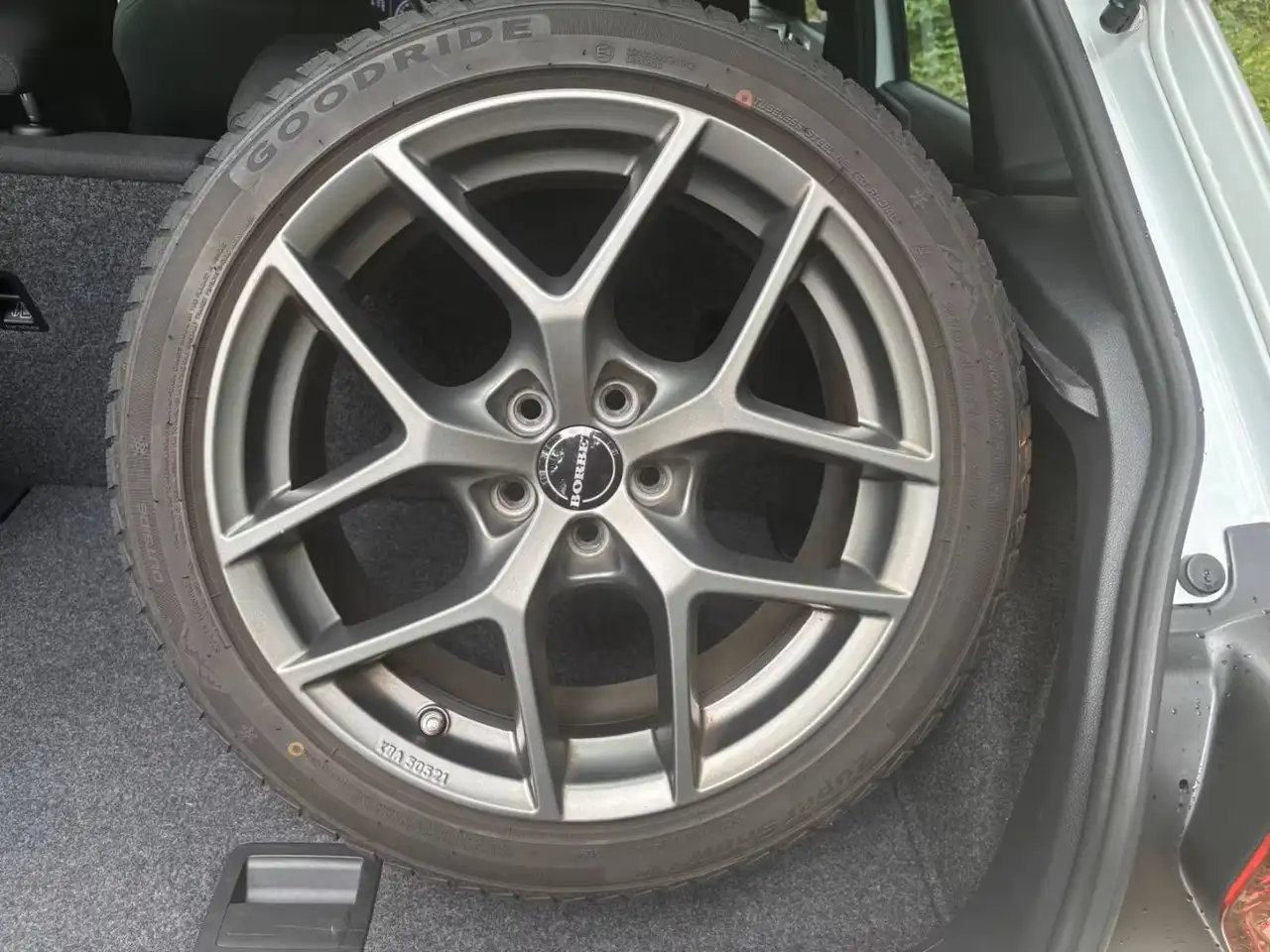 Volkswagen Polo GTI — photo 19