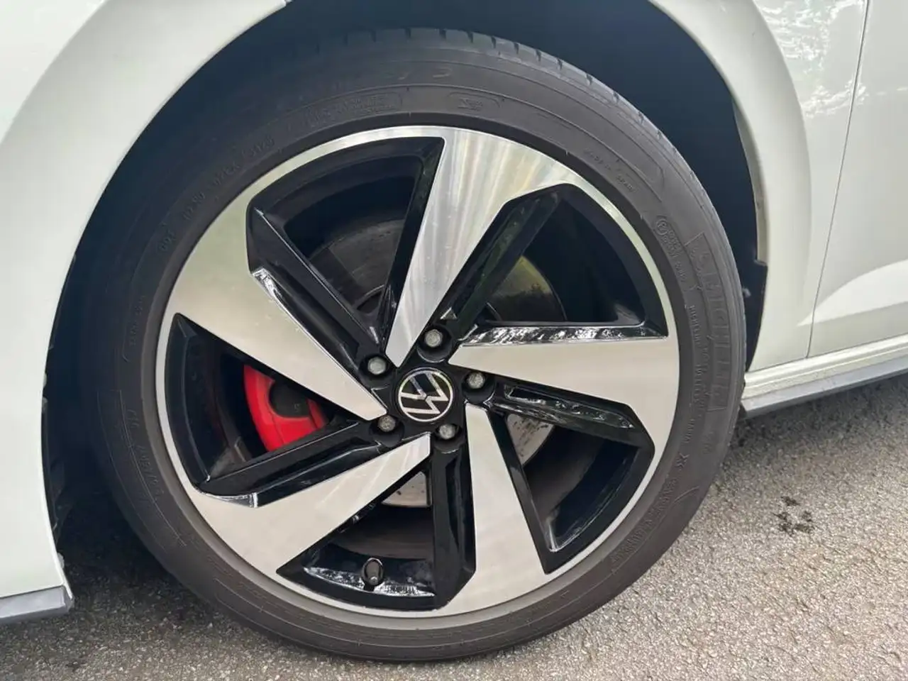 Volkswagen Polo GTI — photo 21