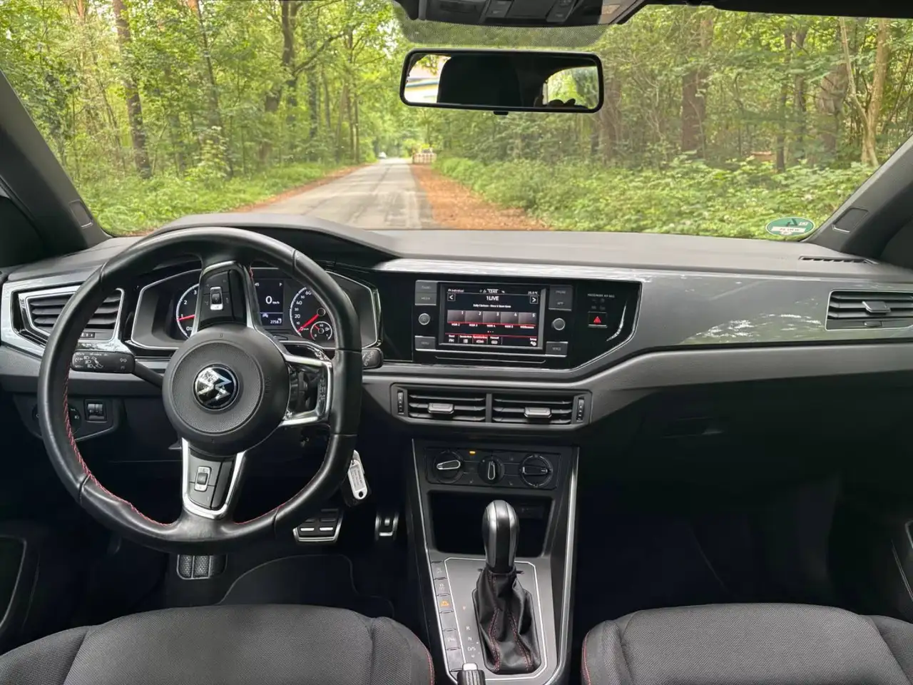 Volkswagen Polo GTI — photo 12
