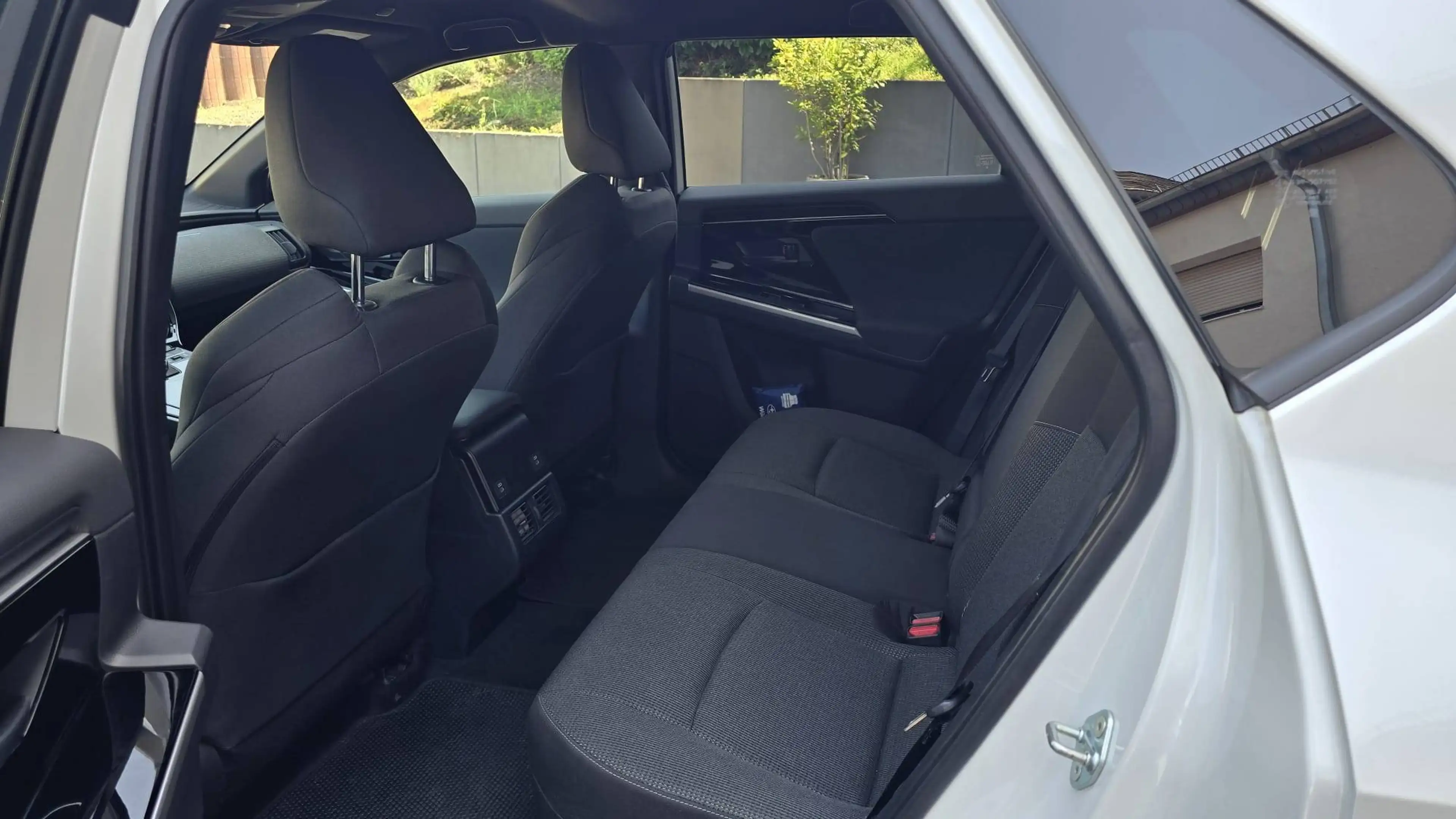 Subaru Solterra Solterra Comfort *Anhängerkupplung* — photo 10