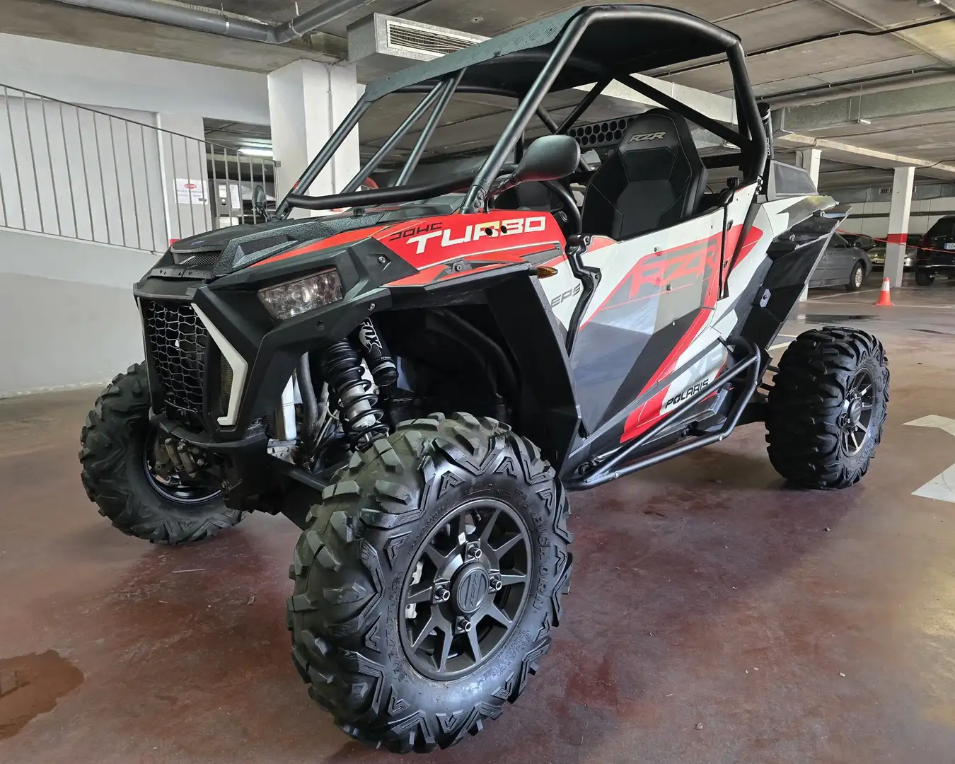 Polaris RZR XP 1000 TURBO EPS Rosso - 1