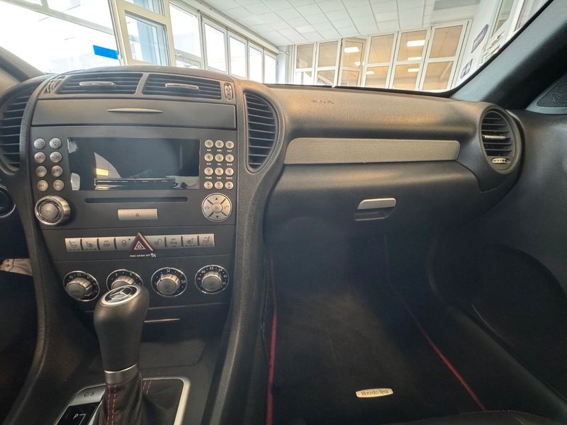 Mercedes-Benz SLK 200 Automatik Sportpaket Airscarf Xenon — photo 17