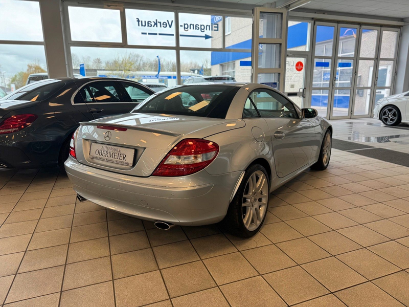 Mercedes-Benz SLK 200 Automatik Sportpaket Airscarf Xenon — photo 12