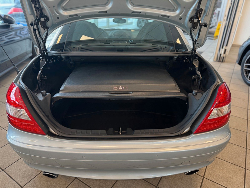 Mercedes-Benz SLK 200 Automatik Sportpaket Airscarf Xenon — photo 11