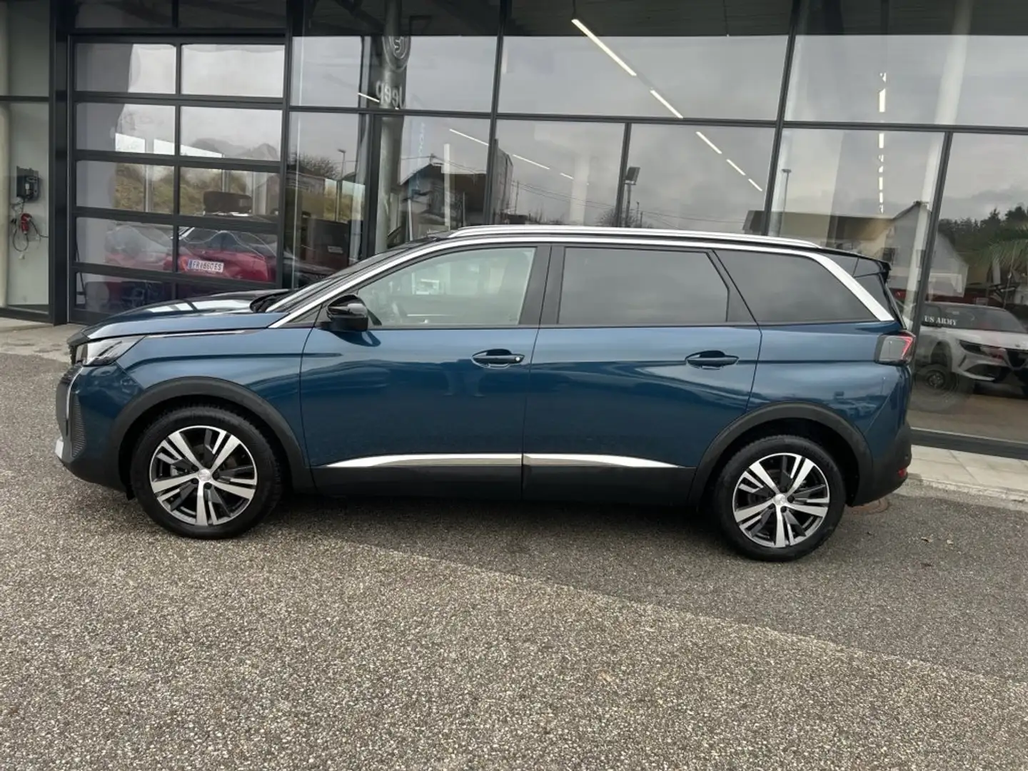Peugeot 5008 Peugeot 5008 5008 ALLURE BlueHDI 130 EAT8 *7-Sitzer* Bleu - 2