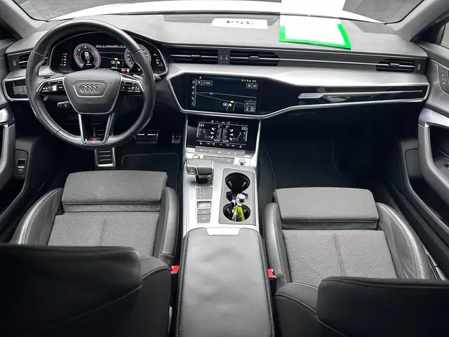 Audi A6 view 12