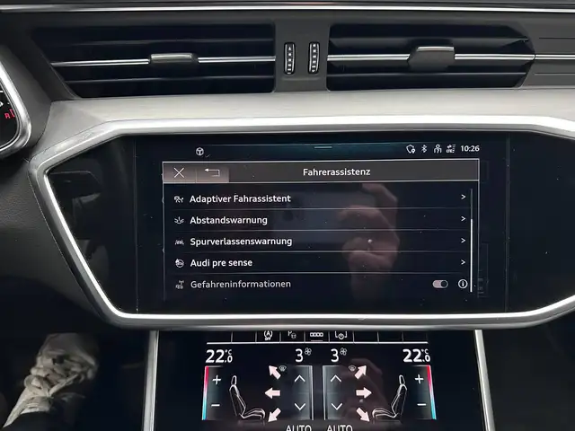 Audi A6 view 22