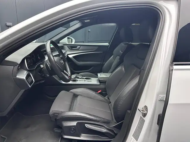 Audi A6 view 14