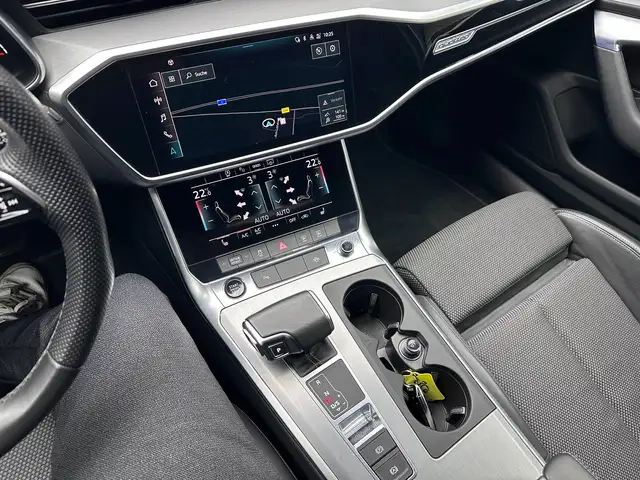 Audi A6 view 18