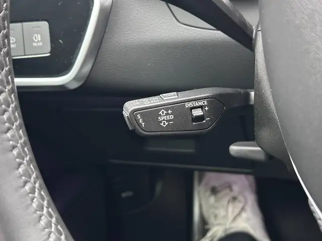 Audi A6 view 17