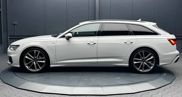 Audi A6 view 2