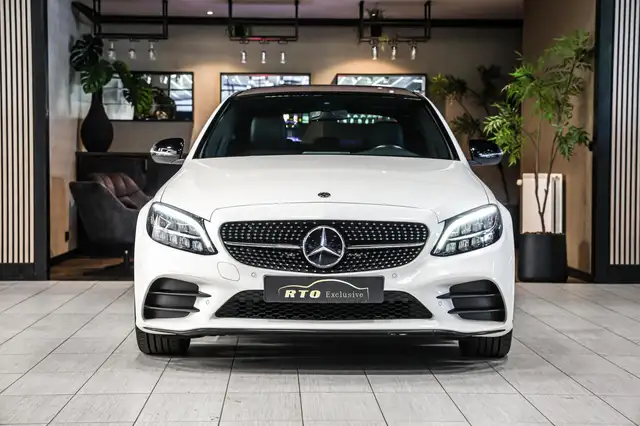 Mercedes-Benz C Class view 8