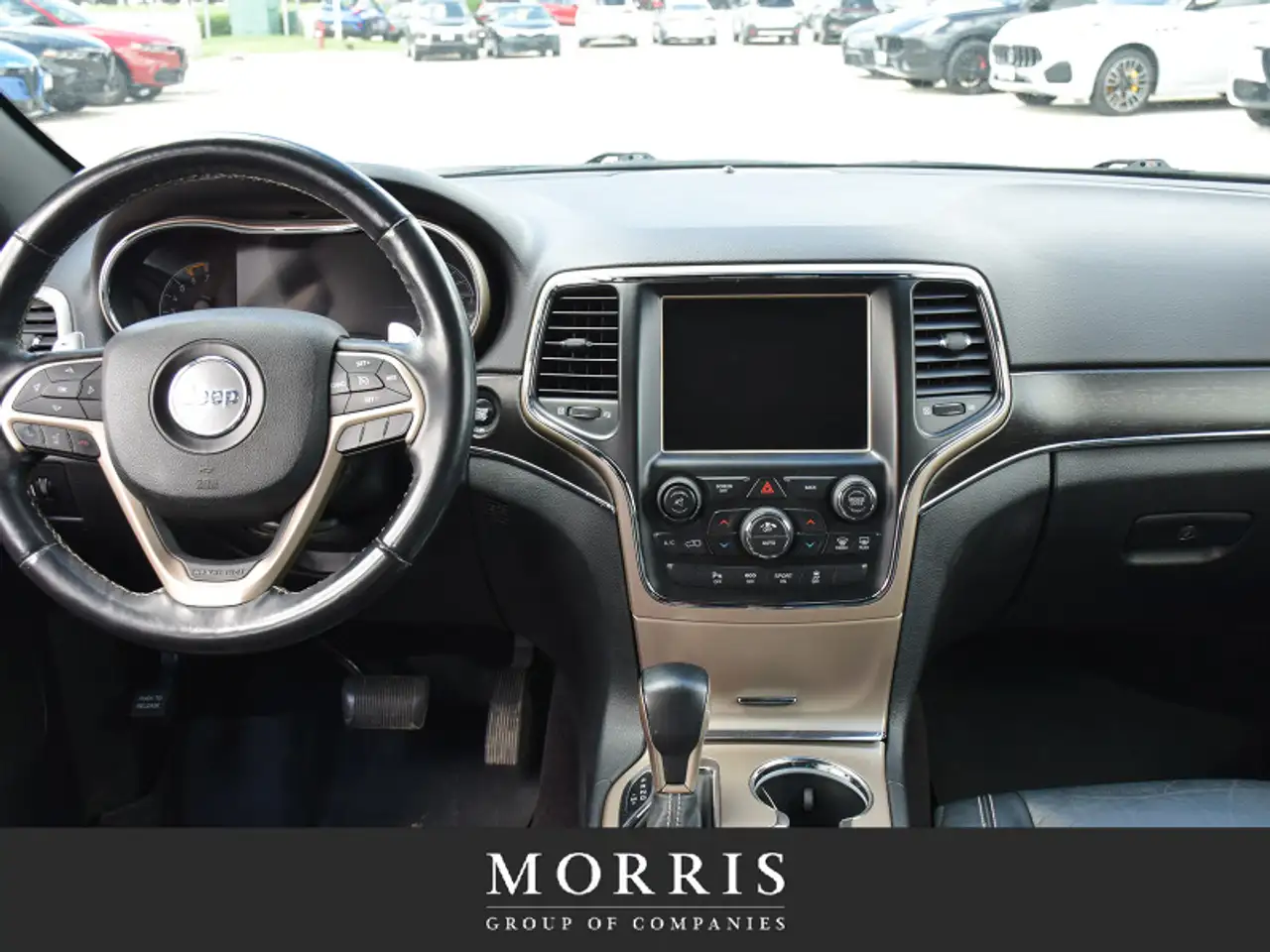 Jeep Grand Cherokee снимка Jeep Grand Cherokee