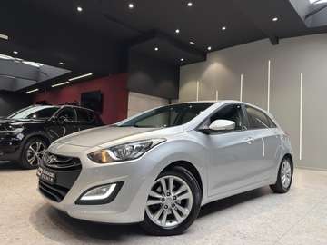 i30 1.6 CRDi **GPS+CAMERA*CLIM-AUTO*GARANTIE*