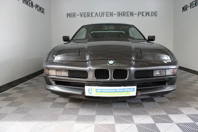 BMW 850 i V12  D-Auto M Räder Service NEU BMW History