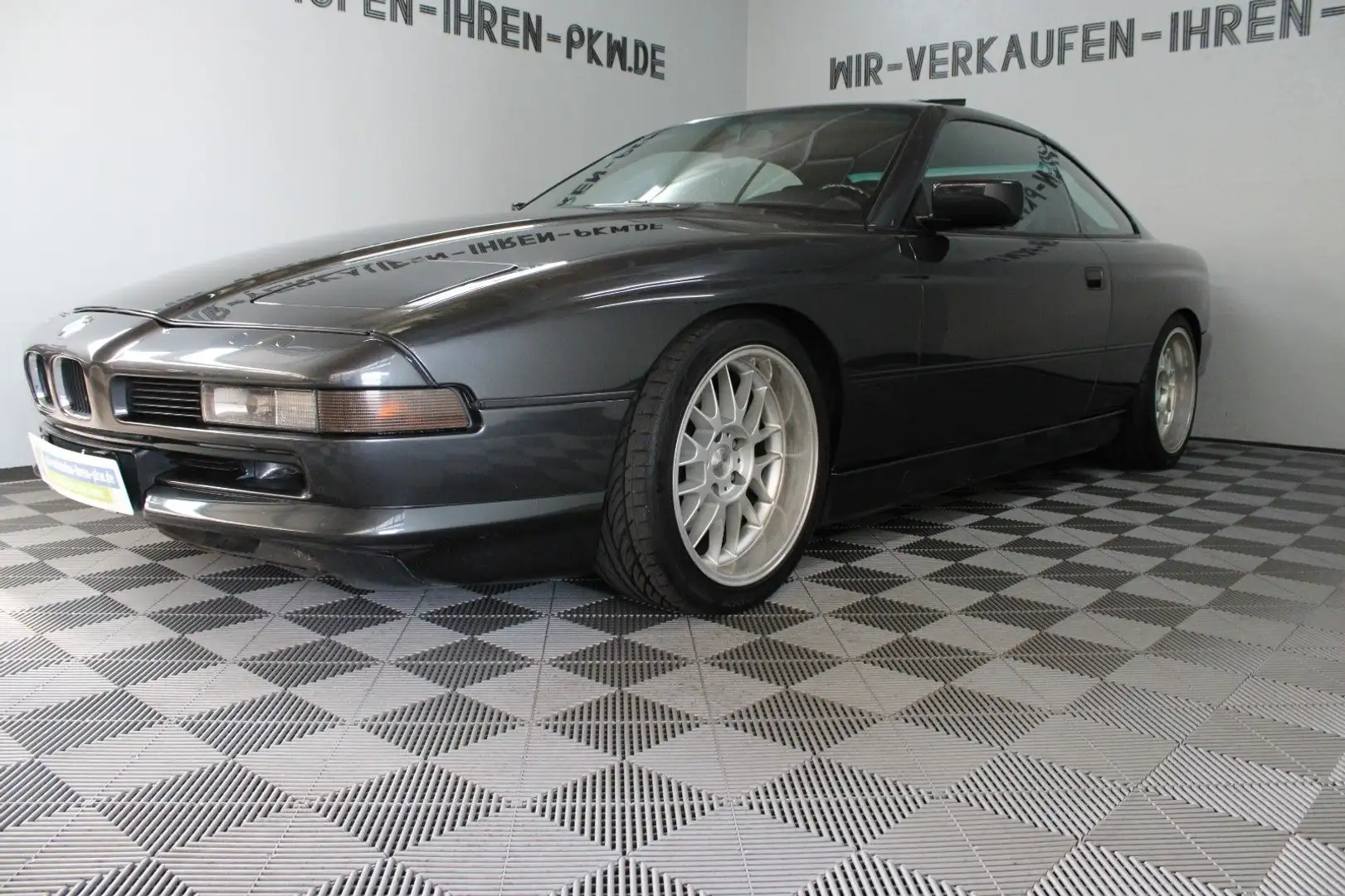 BMW 850 i V12  D-Auto M Räder Service NEU BMW History Zwart - 1