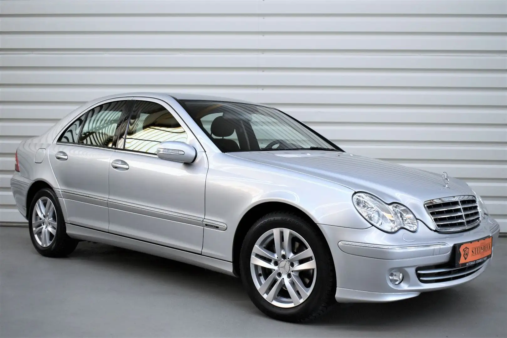 Mercedes-Benz C 200 Elegance Automatik+Bi-Xenon+Tempomat Argent - 1