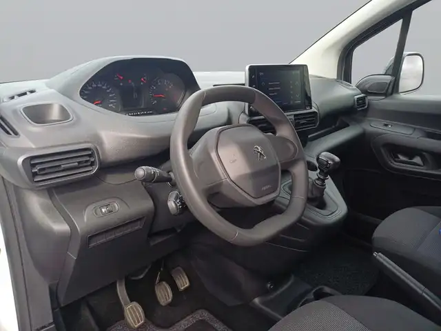 Peugeot Partner view 10