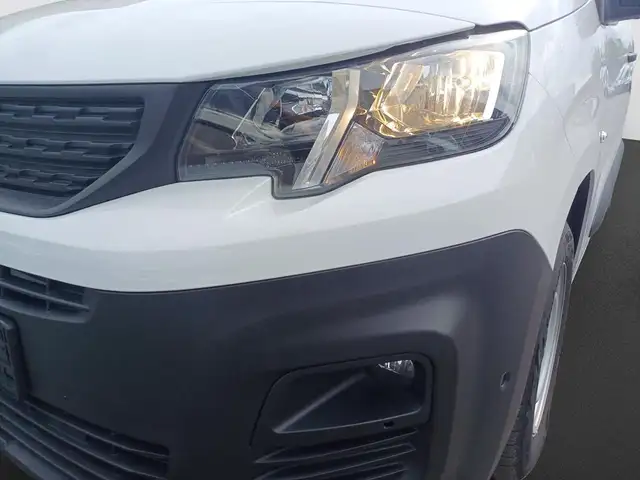 Peugeot Partner view 9