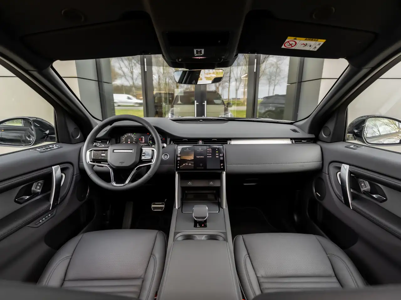 Land Rover Discovery Sport 2026 — фото 18