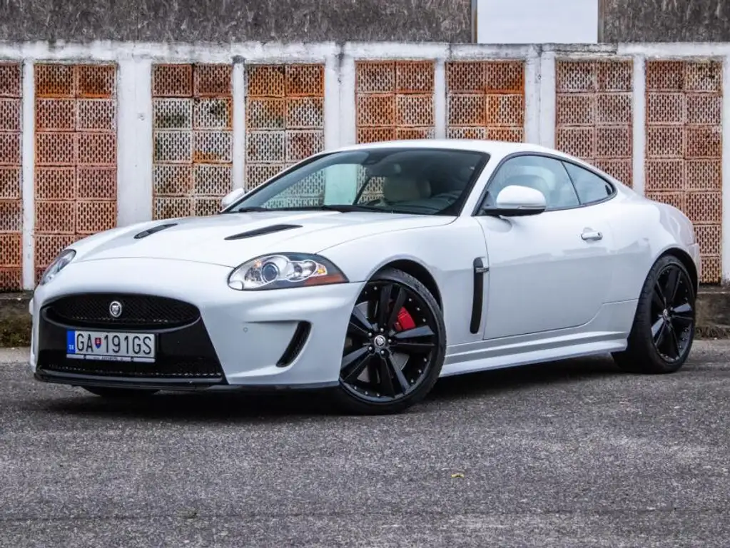 Jaguar XKR 2010 из Европы — купить под ключ