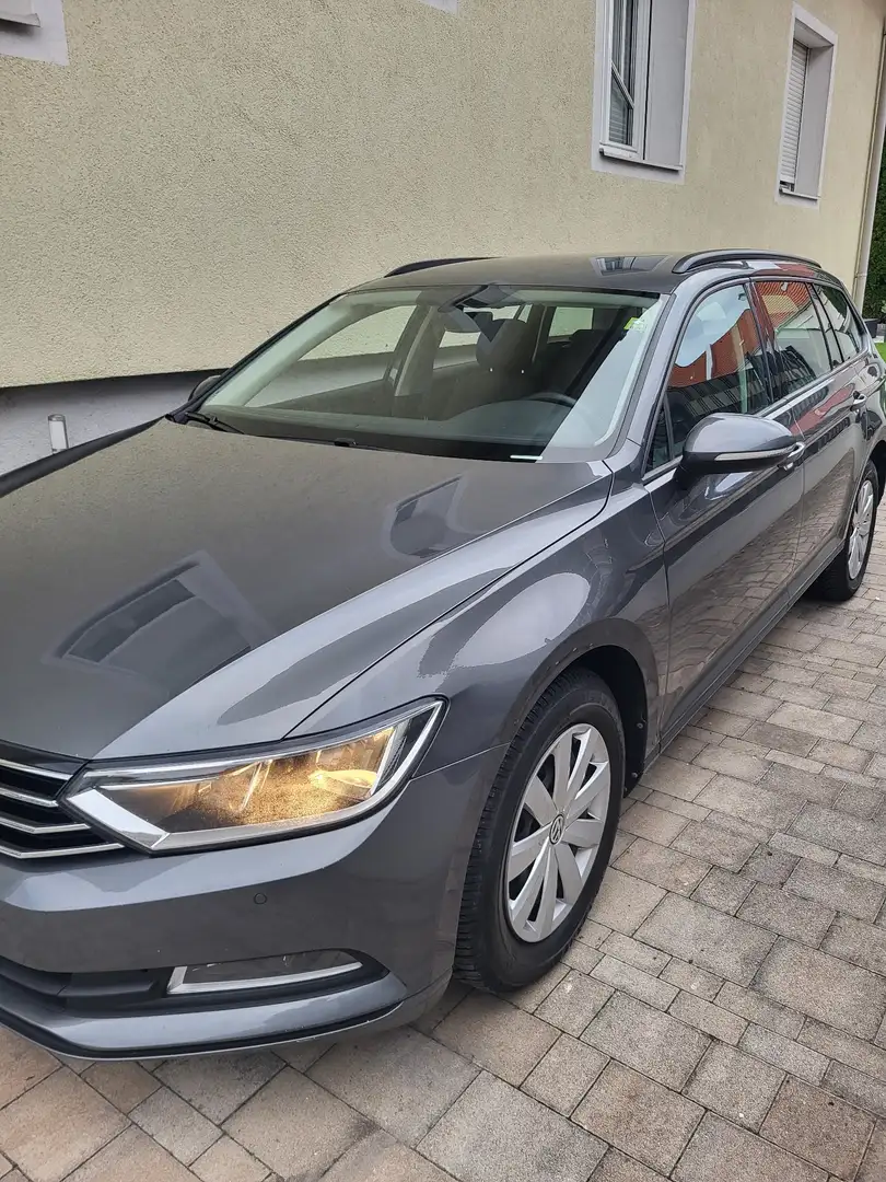Volkswagen Passat Trendline 1,6 TDI BlueMotion - 2