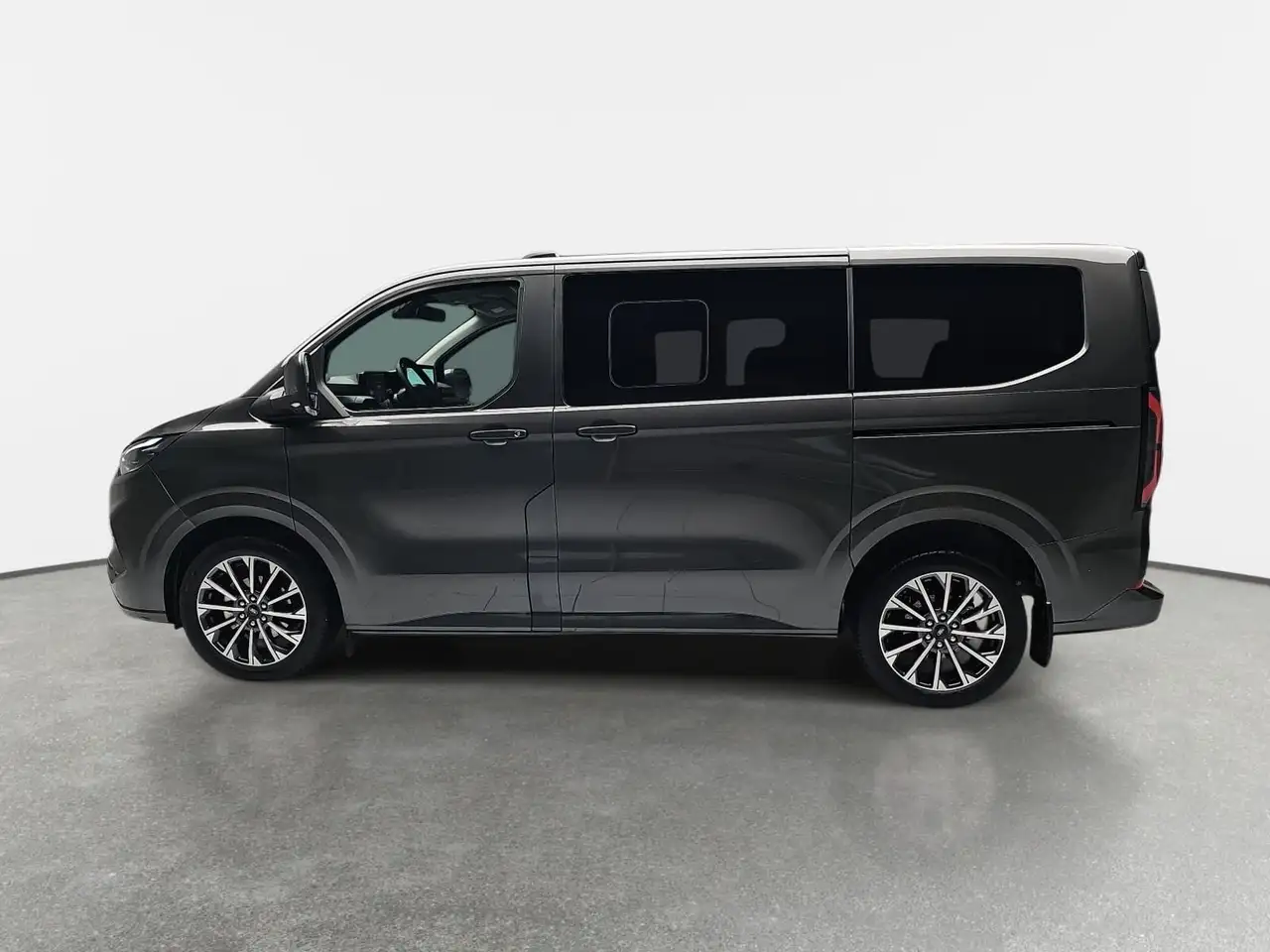 Ford Tourneo Custom 2026 — фото 6