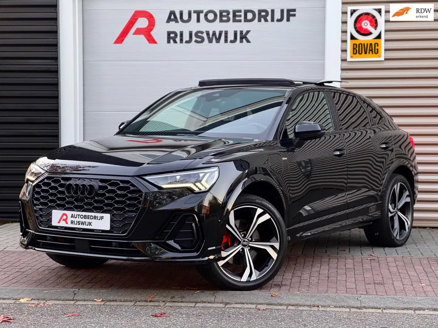 Audi Q3 Sportback 45 TFSI e S Edition Pano/Sfeer/360/Matri Negro - 1