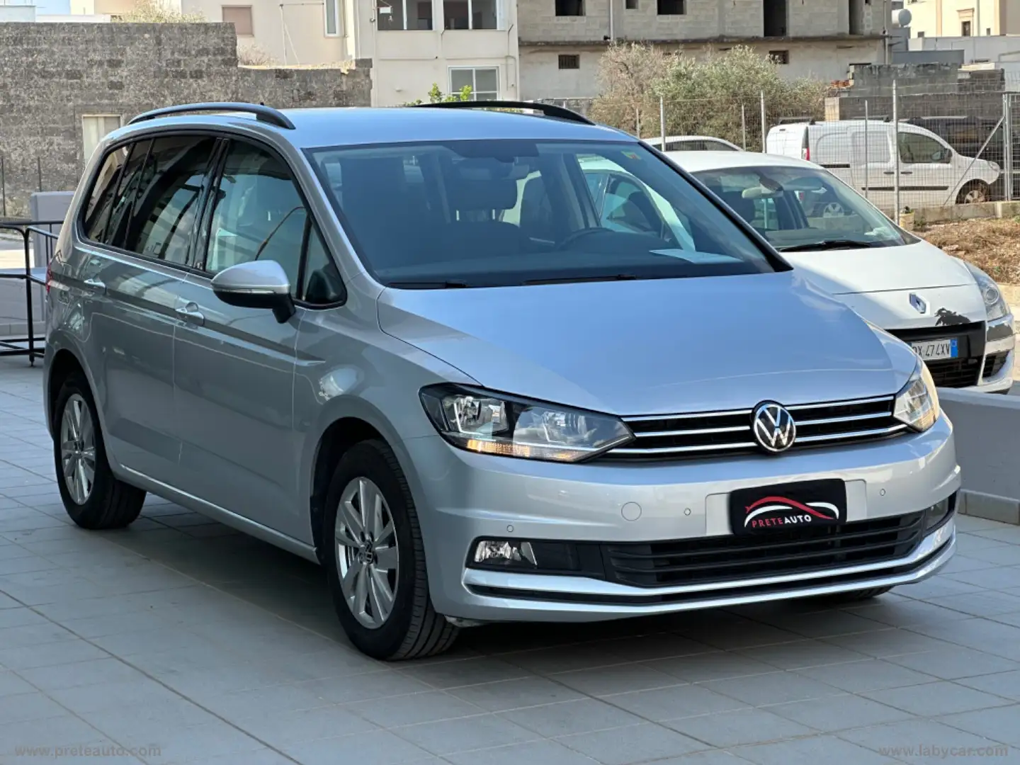 Volkswagen Touran 2.0 TDI 150 CV DSG Business BMT Grey - 2