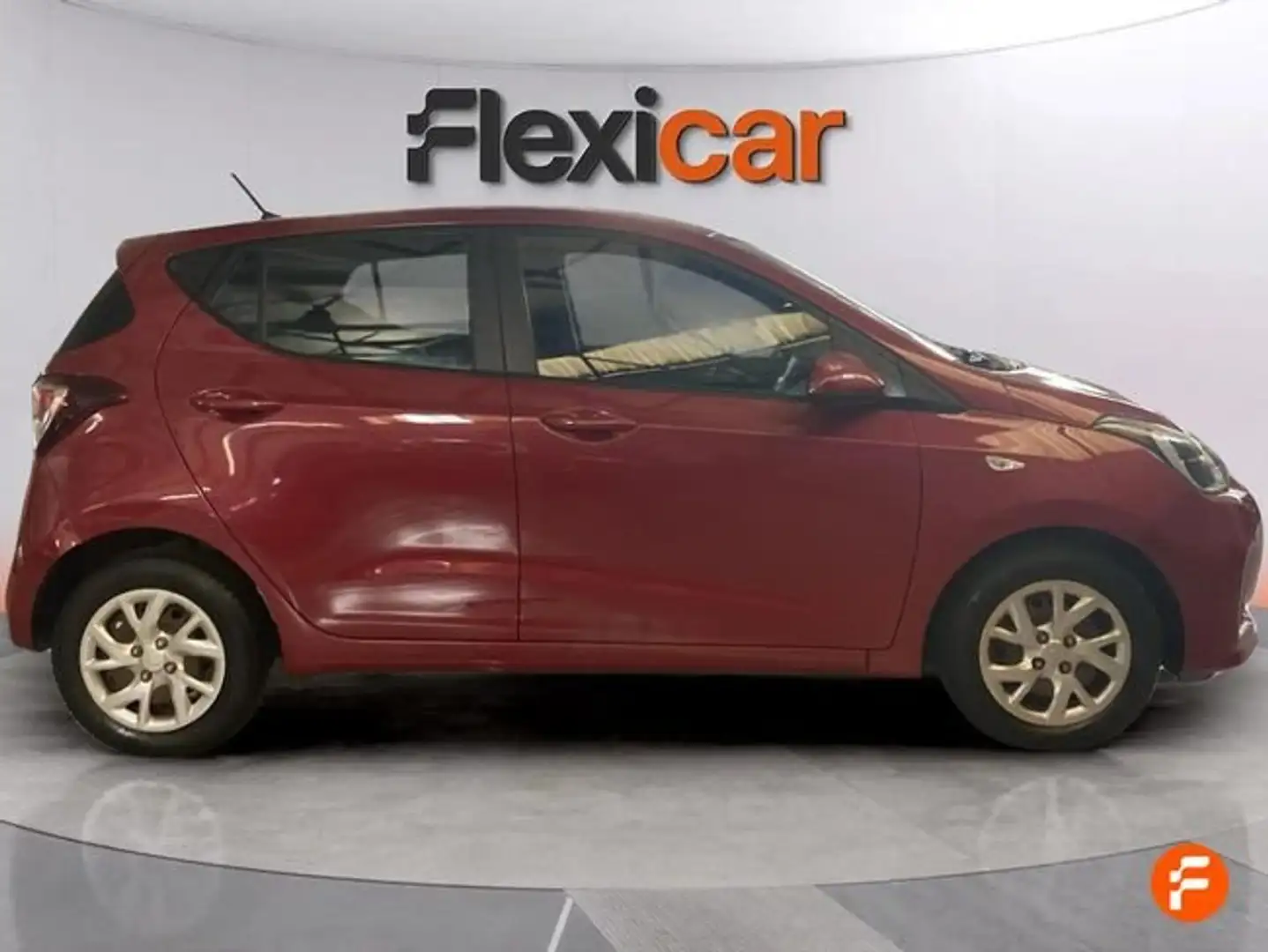 Hyundai i10 1.0 MPI Klass Rojo - 1
