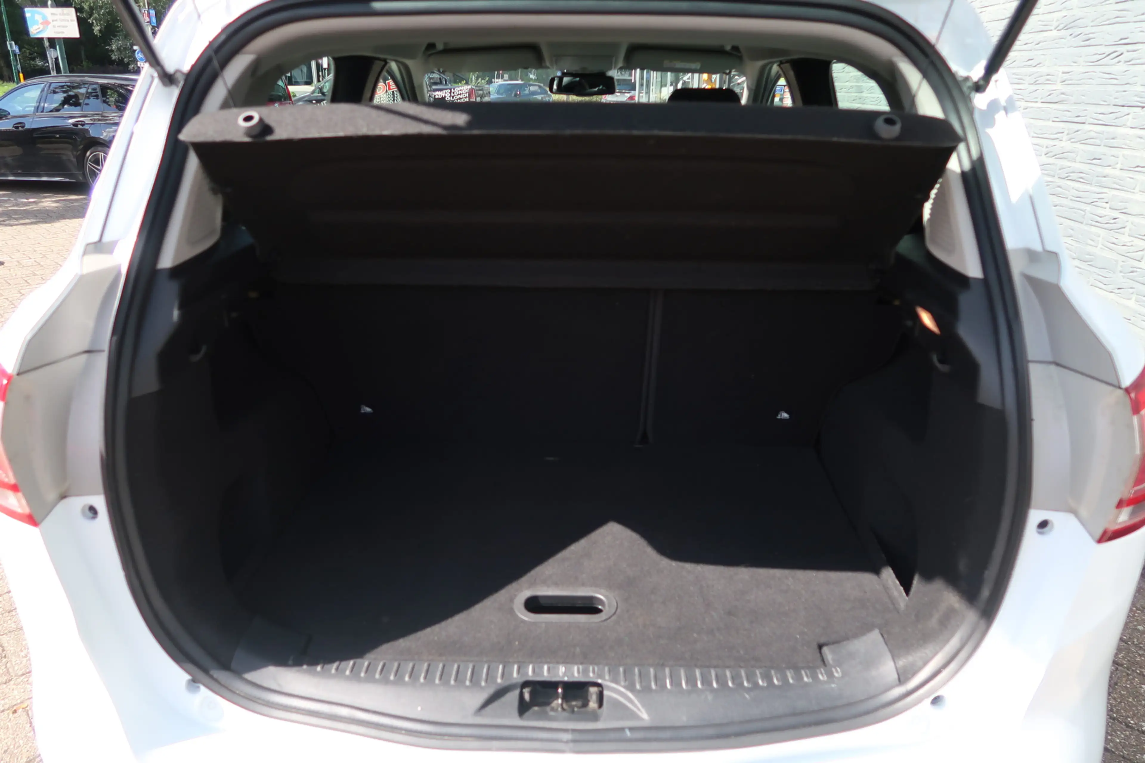 Ford B-Max 1.0 EcoBoost Titanium Bij ons bedrijf in onderhoud — photo 17