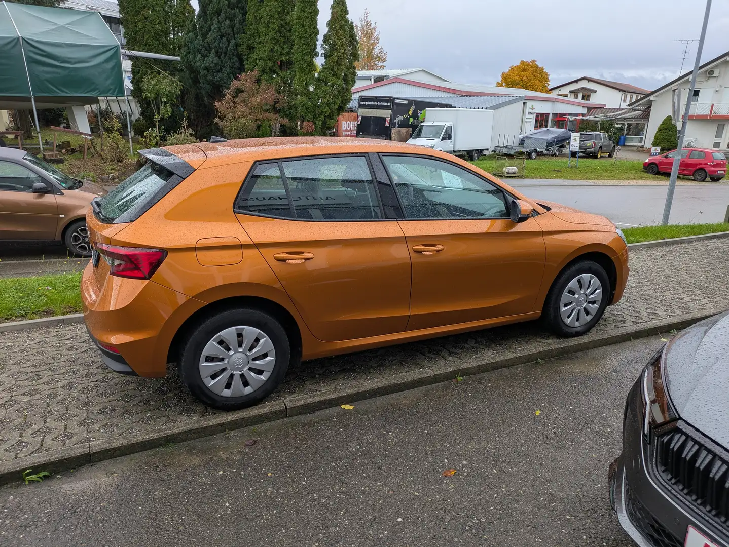 Skoda Fabia IV Active / LED / SHZ / PDC hi / aus 1. Hand Orange - 2