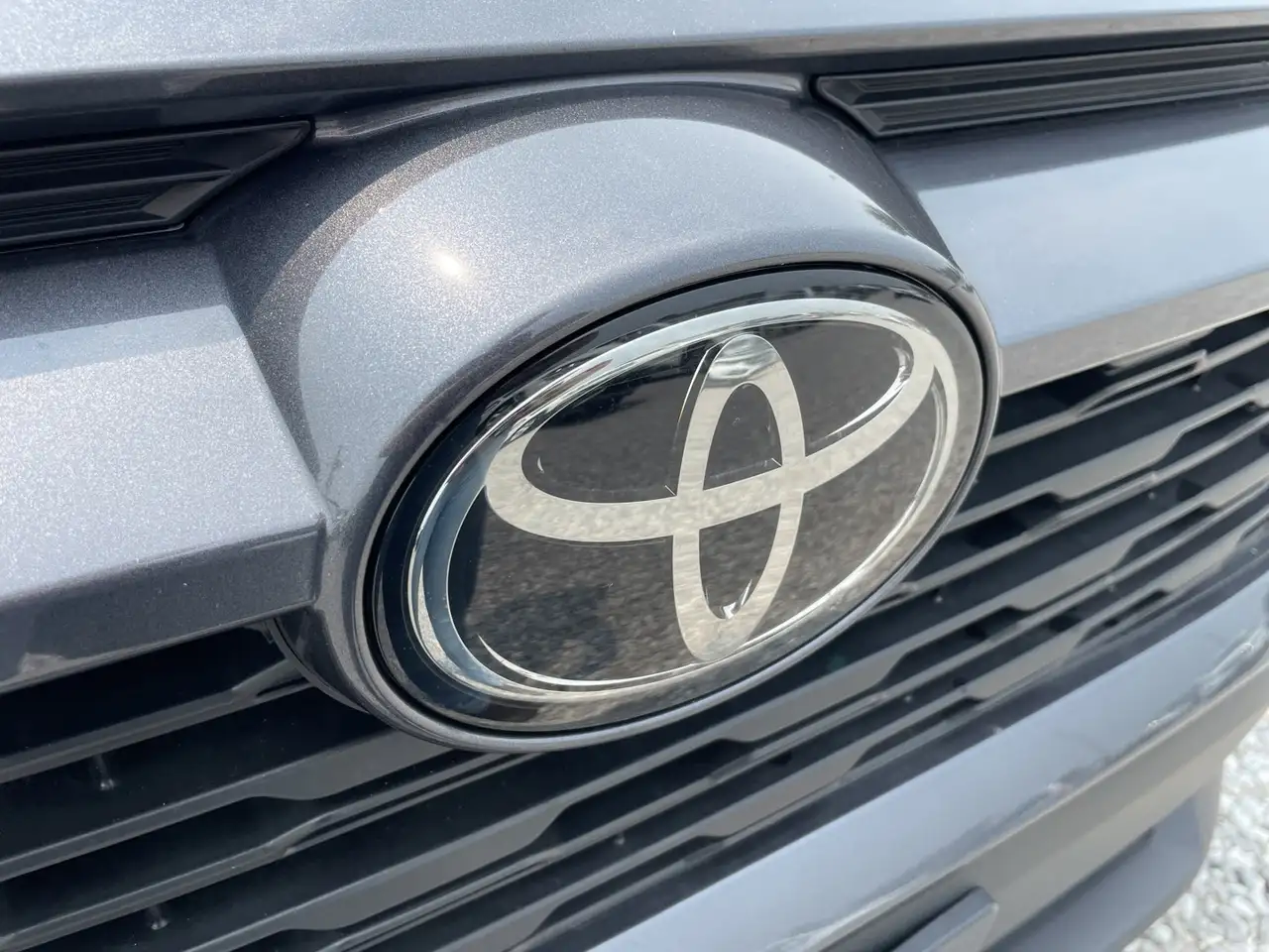 Toyota RAV 4 photo Toyota RAV 4