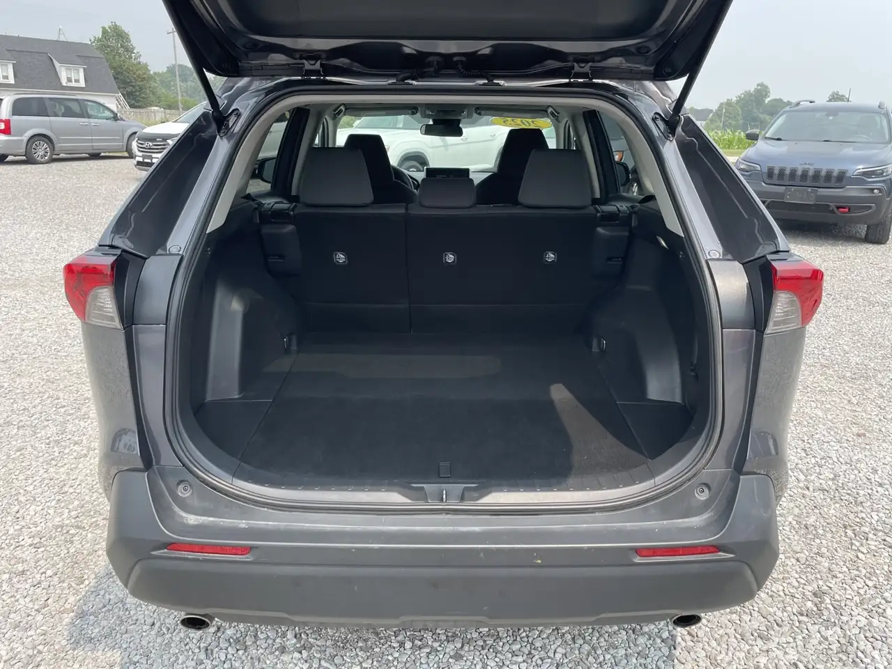 Toyota RAV 4 photo Toyota RAV 4