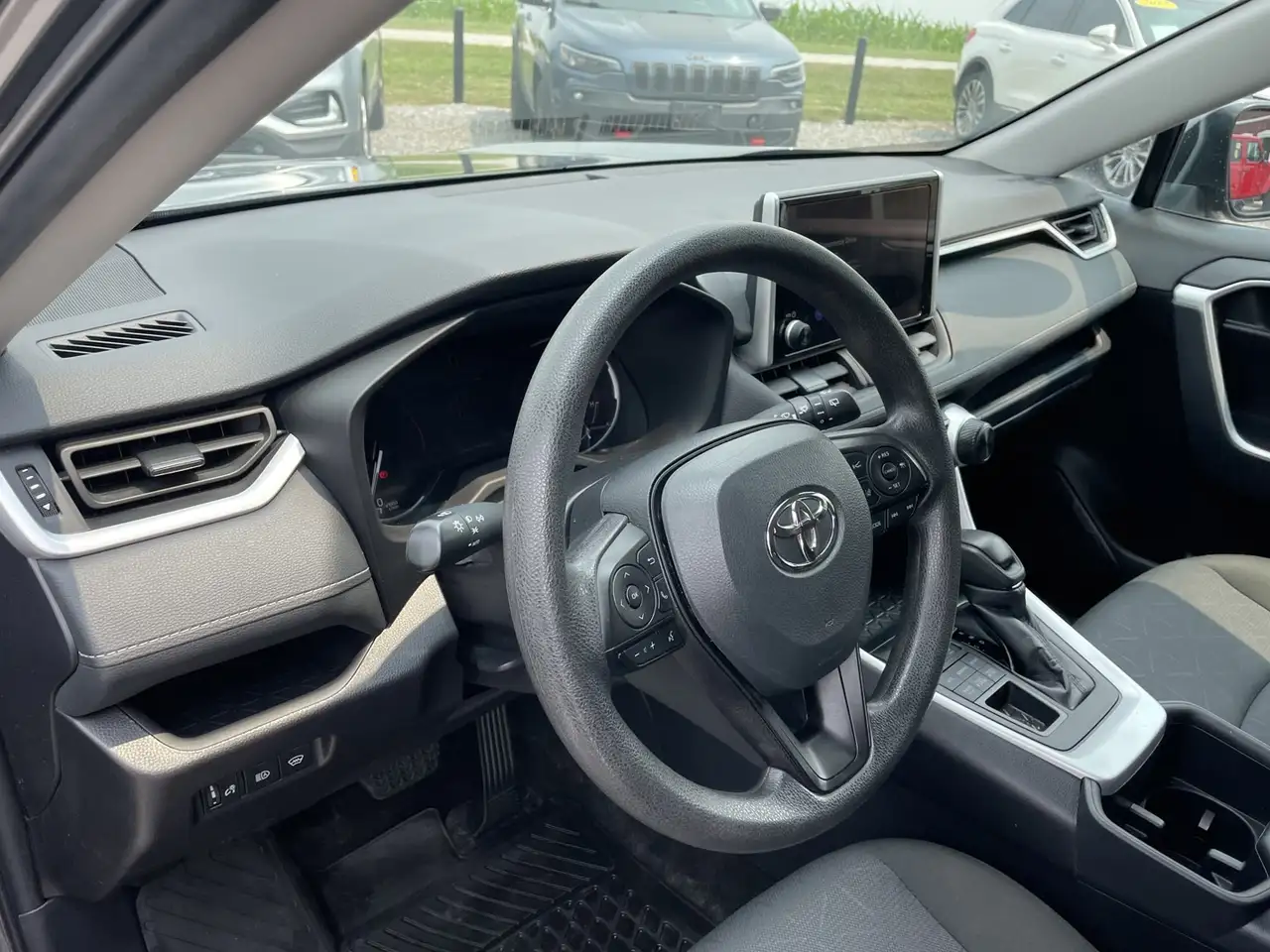 Toyota RAV 4 photo Toyota RAV 4