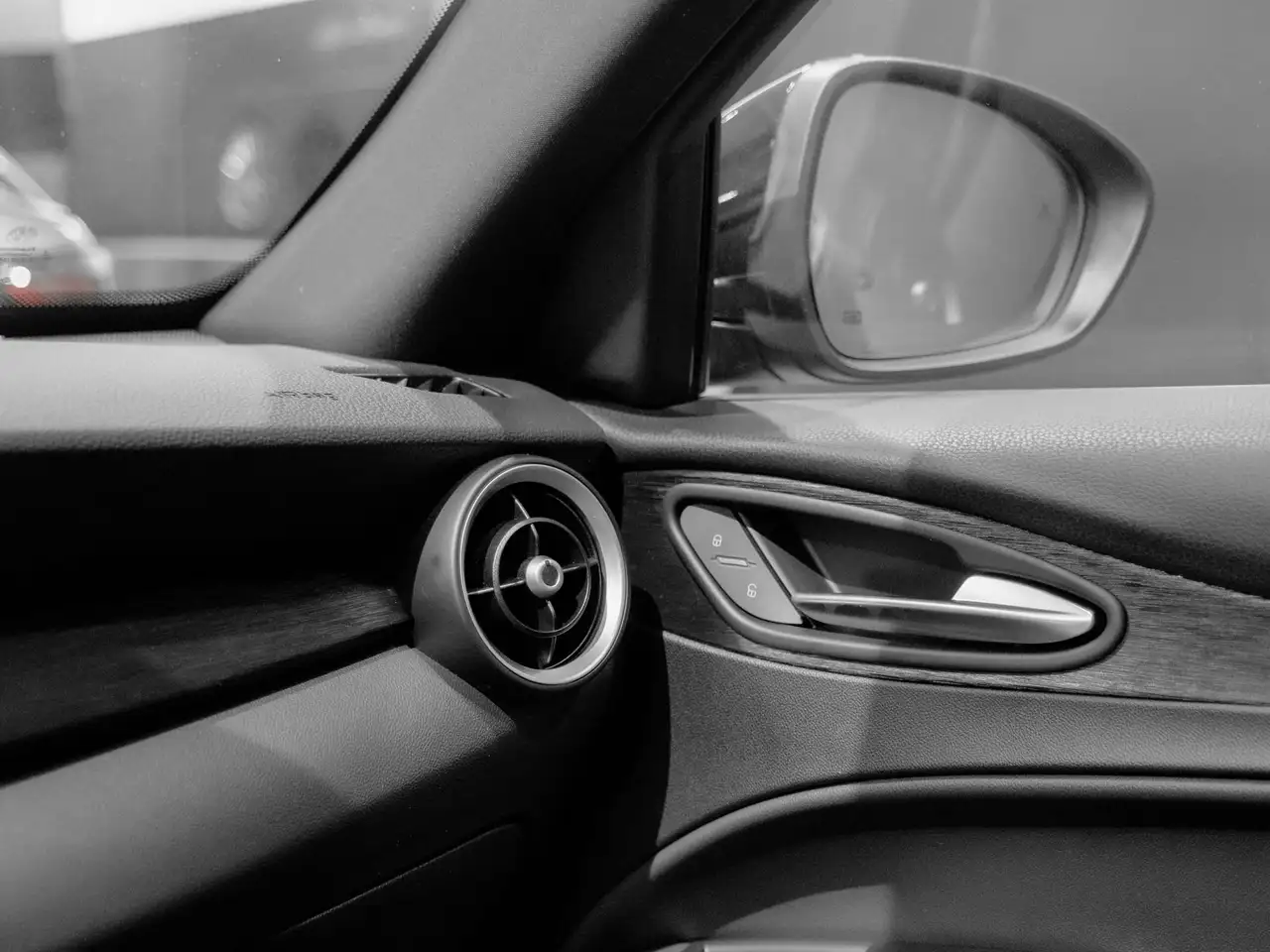 Alfa Romeo Stelvio 2026 — фото 15
