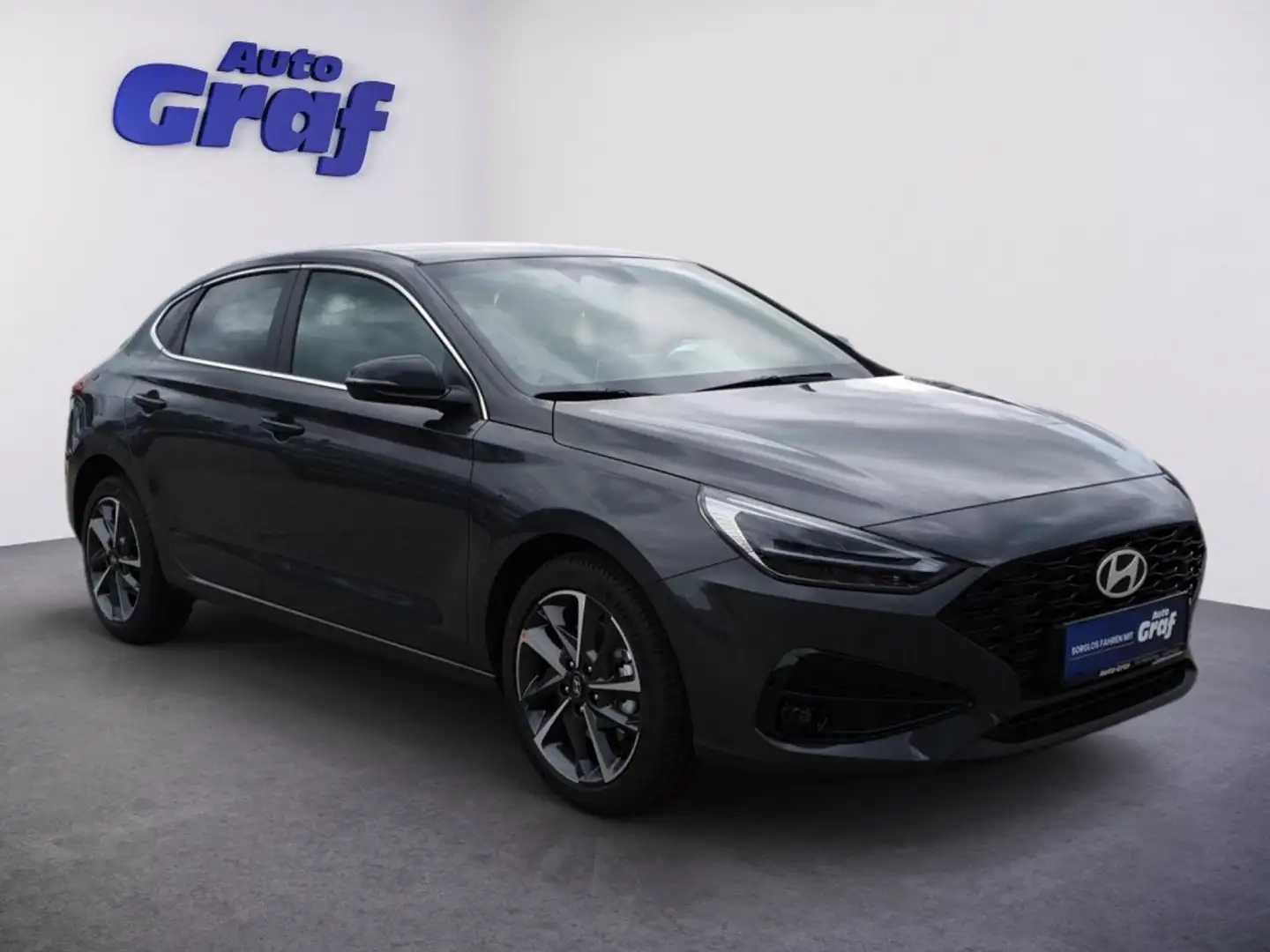 Hyundai i30 Fastback - PD GO Plus 1.5 TGDI 48V c5fu3-PP1 Grau - 2