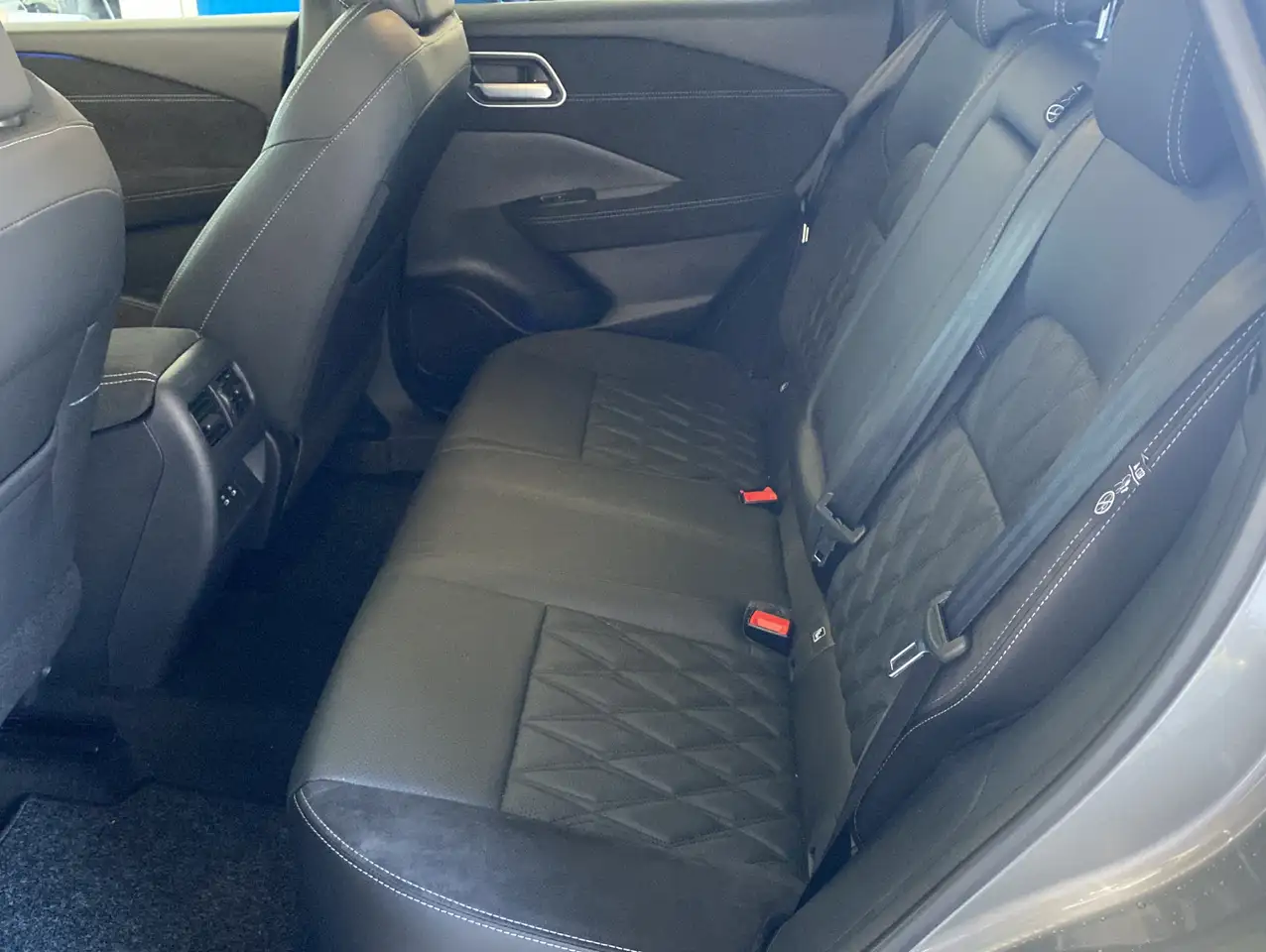 Nissan Qashqai Facelift 1.3 DIG-T Tekna+*BOSE*Pano*, миниатюра 10