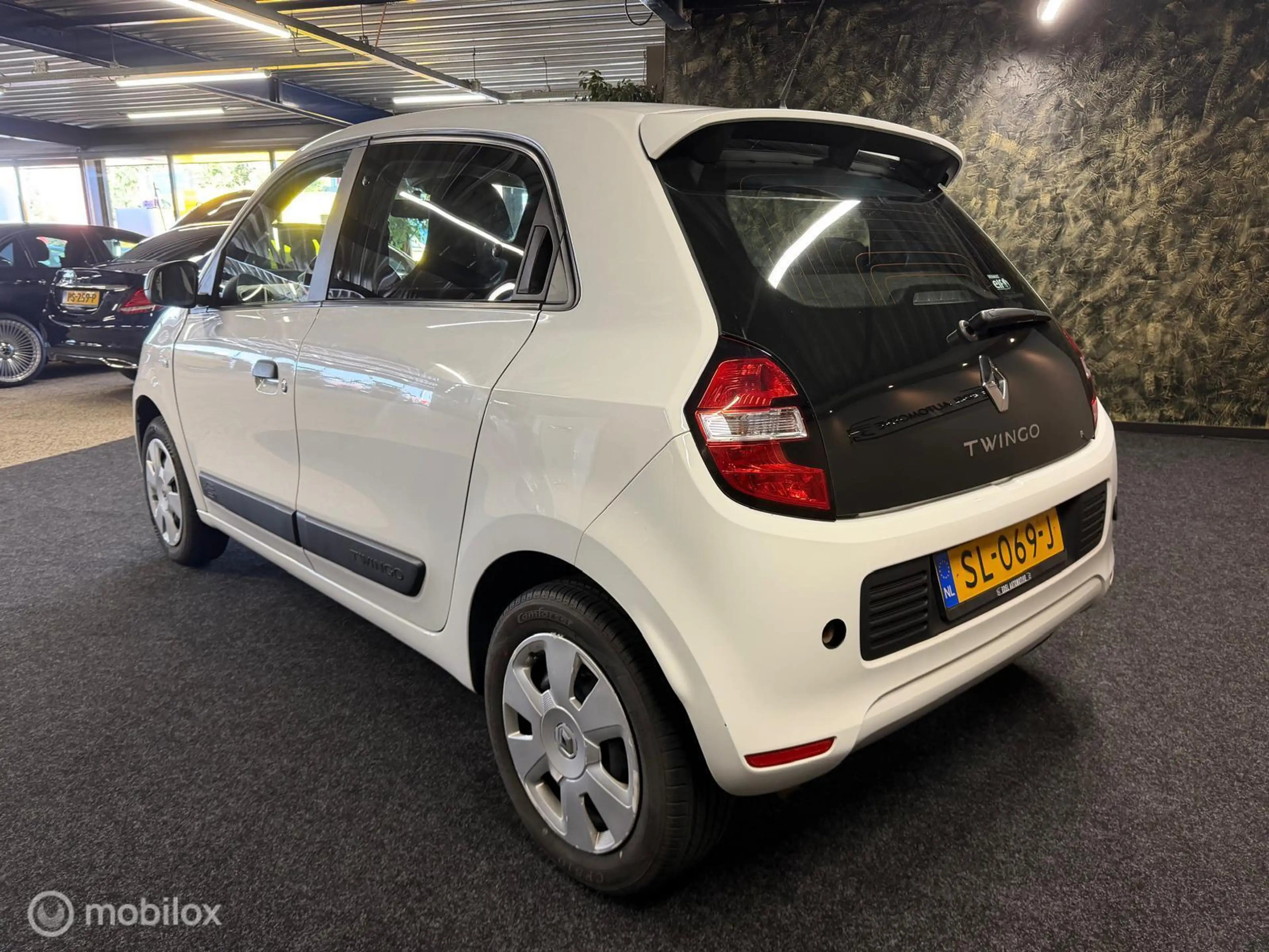 Renault Twingo 1.0 Collection-NAP-CRUIS-AIRCO-BLUETOOTH-5 D — photo 3