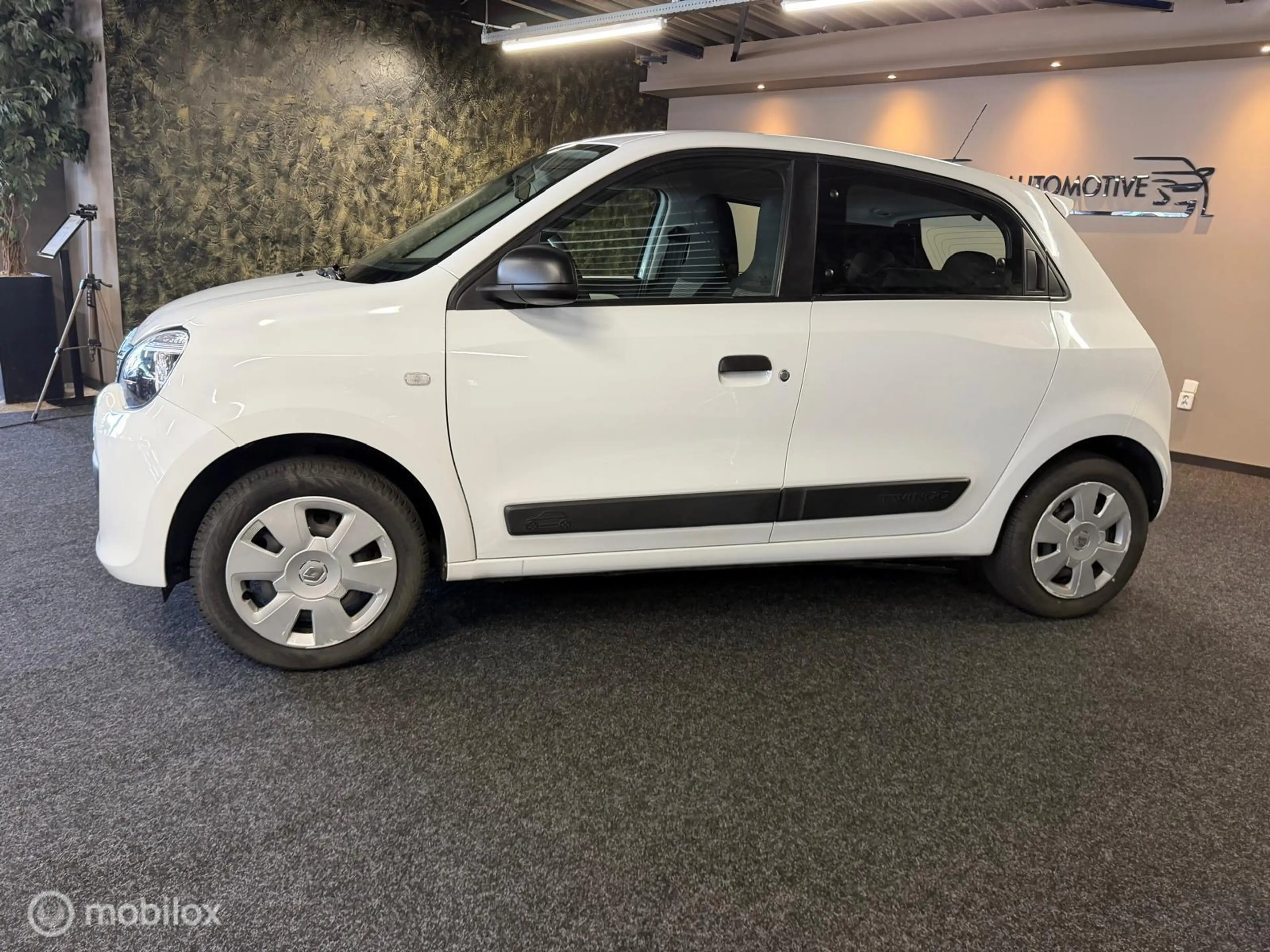 Renault Twingo 1.0 Collection-NAP-CRUIS-AIRCO-BLUETOOTH-5 D — photo 2