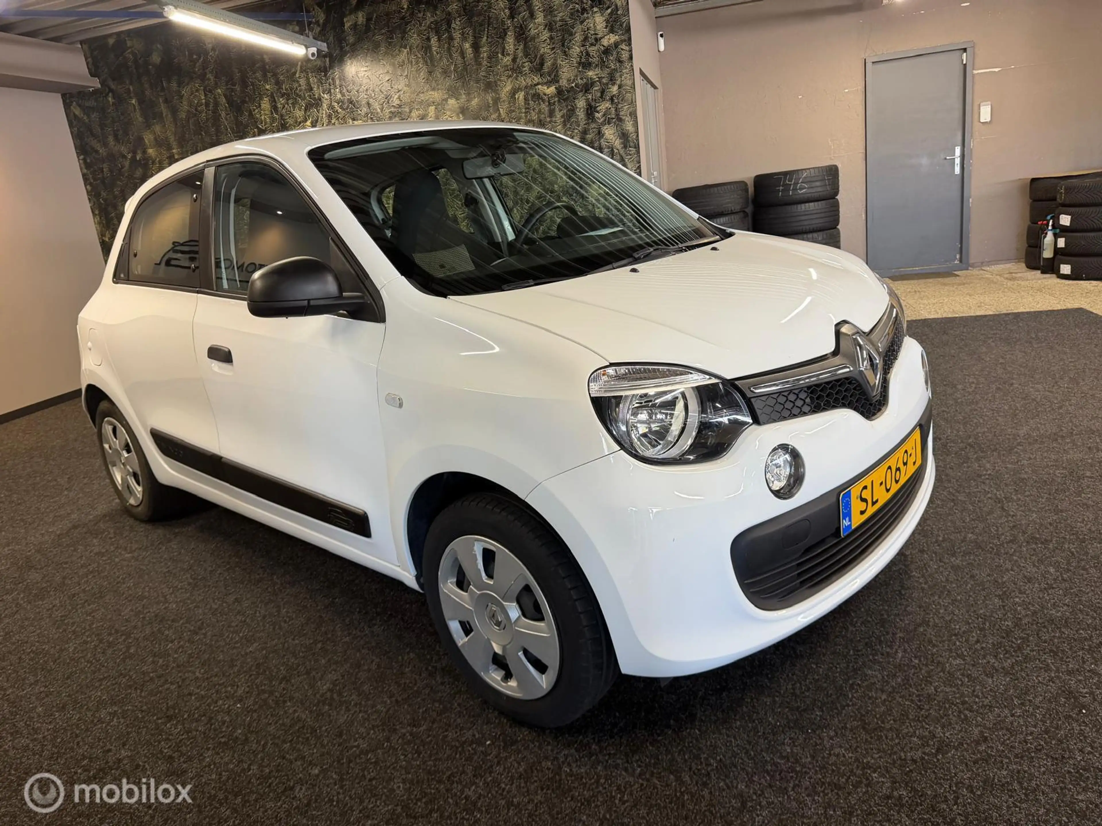 Renault Twingo 1.0 Collection-NAP-CRUIS-AIRCO-BLUETOOTH-5 D — photo 5