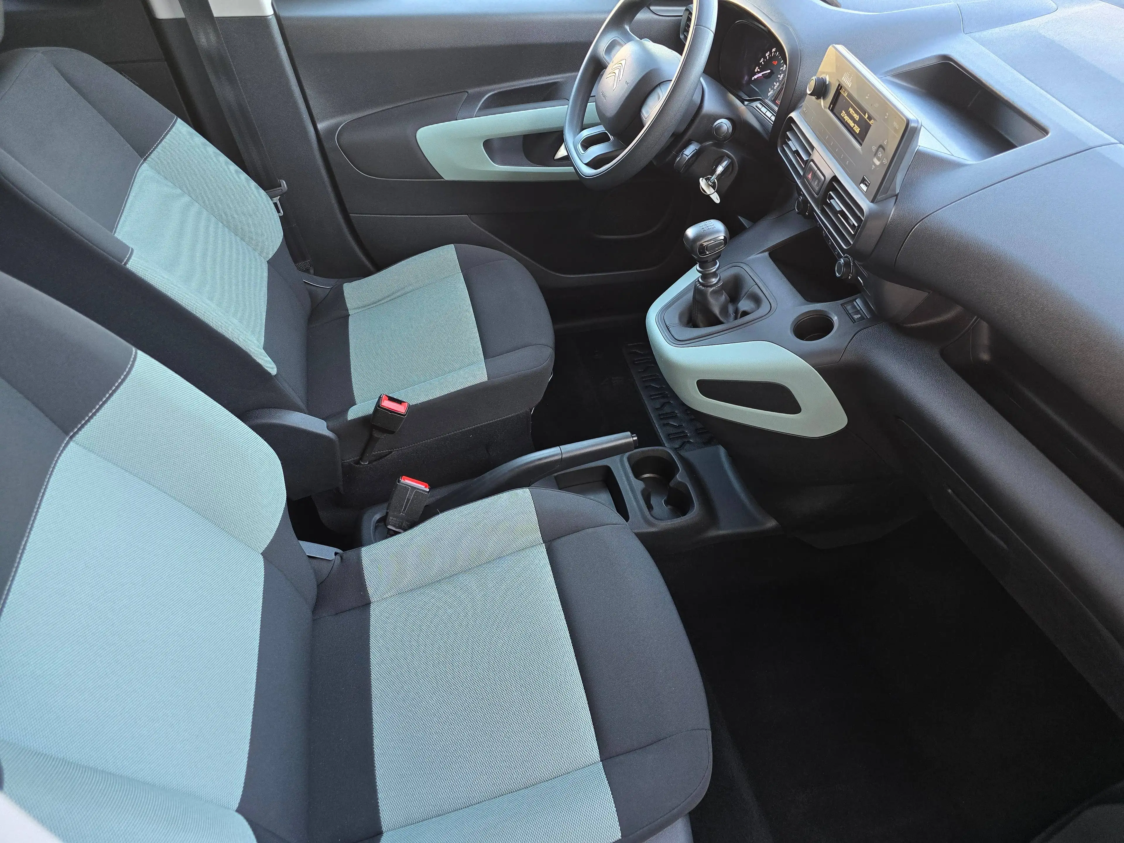 Citroen Berlingo M PureTech 110 LIVE*5-Sitzer*Einparkhilfe*Spurassistent*Verkehrszeichenerkennung*Klima — photo 10