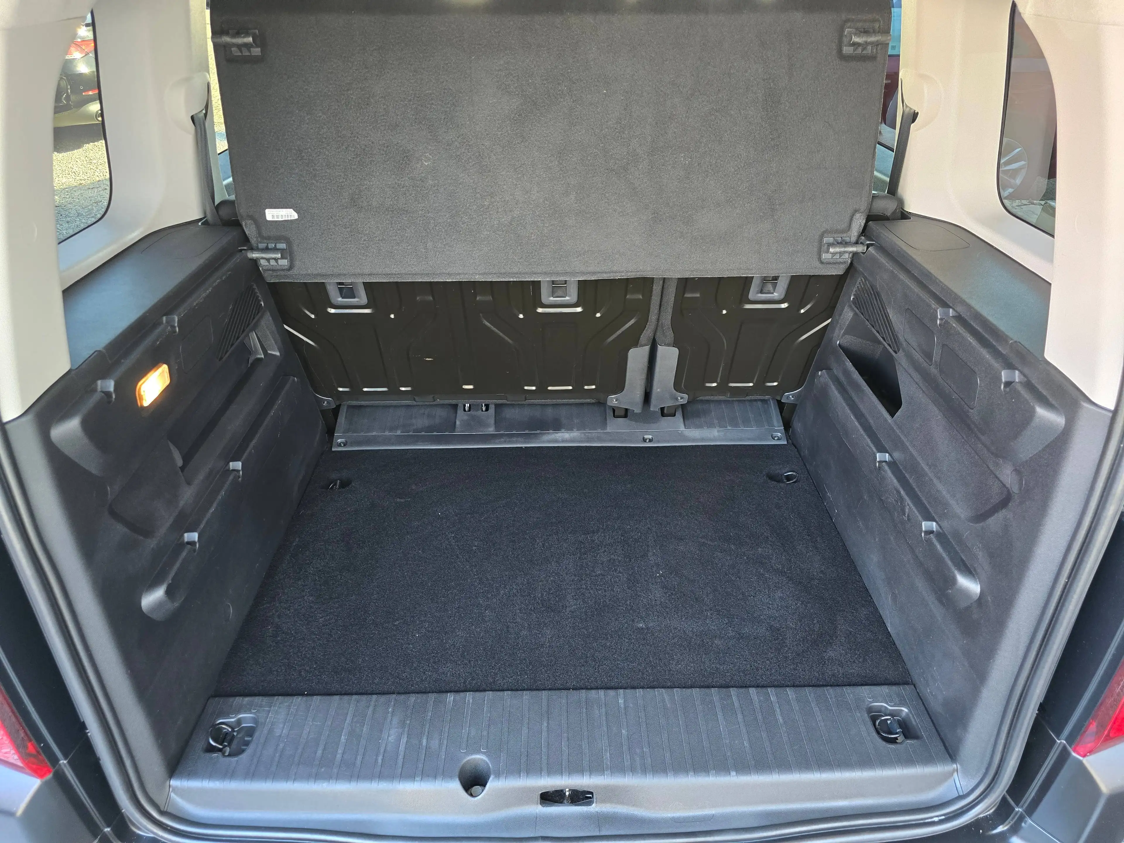 Citroen Berlingo M PureTech 110 LIVE*5-Sitzer*Einparkhilfe*Spurassistent*Verkehrszeichenerkennung*Klima — photo 13